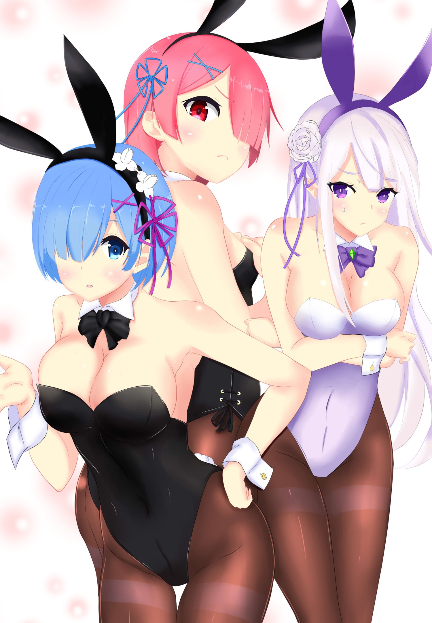Три девушки в кроличьих костюмах из аниме re:zero