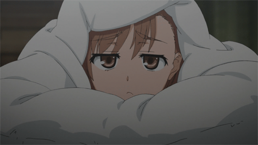 девушка вздыхает под одеялом misaka mikoto